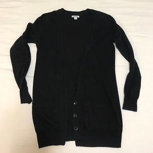 Black boyfriend Cardigan from old navy. Classic!